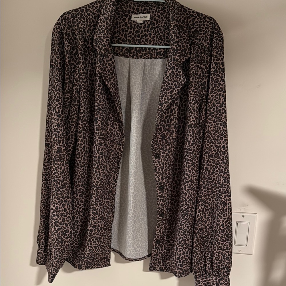 Chic Leopard Print Button Down Shirt
